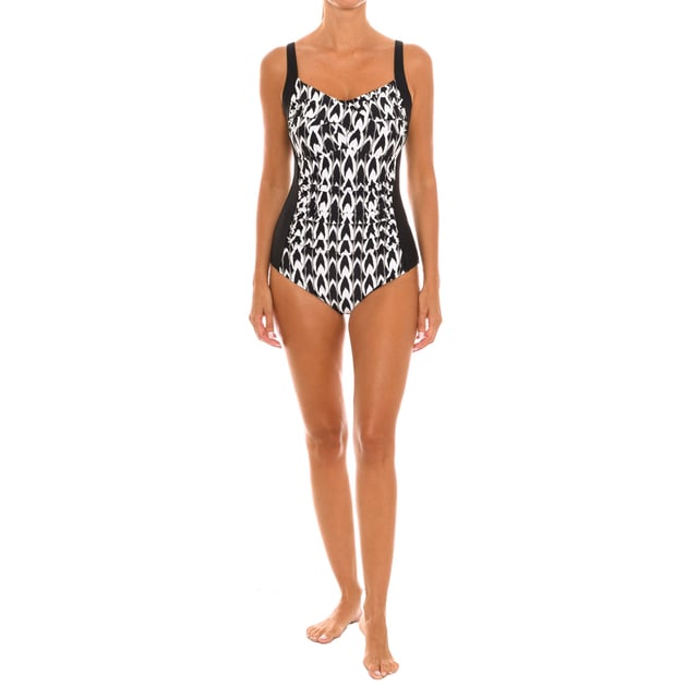 Women's round neckline swimsuit EB1033C.

 It features a round neckline at the front, creating a feminine and elegant silhouette.
 Includes cups to support and enhance the bust.
 Fully lined.
 It features adjustable straps that allow you to customize the fit and coverage.
 This Teleno swimsuit is an attractive and versatile option to wear on the beach, pool or other water activities.
 Its elegant and feminine design makes it a suitable garment for both a day at the beach and for more formal events or situations.
 Composition: Exterior: 82% Polyamide, 18% Elastane.
 Lining: 92% Polyester, 8% Elastane.
 Cup: 100% Polyester
 Care:
Hand wash maximum 30º.
 Do not use dryer.
 Do not use bleach.
 Do not iron.
 Do not dry clean.
 Do not squeeze.