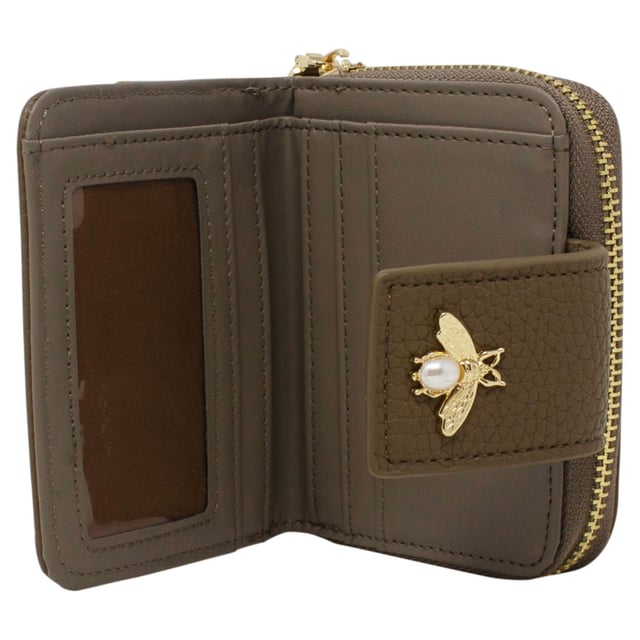 Holds 10 Cards. Notes and Zipped Coin Purse. Delivered in Gift Box. H:9cm W:12cm D: 2cm.Material: PU Leather. SKU: HB328702