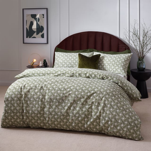 Inspired by modern, minimalist art, the Alexa duvet cover set is a softer alternative to geometric design. Featuring watercolour basket weave lines in earthy green tones, it will add warming, relaxing colour to a neutral interior. Printed on soft, cotton rich fabric, the design is featured on both sides. A timeless addition to your bedding collection! OEKO-TEX certifies this product® showing it has been sustainably made.