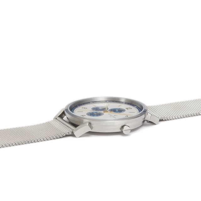 This Pierre Cardin Pigalle Nine Multi Dial Watch for Men is the perfect timepiece to wear or to gift. It's Silver 44 mm Round case combined with the comfortable Silver Stainless steel watch band will ensure you enjoy this stunning timepiece without any compromise. Operated by a high quality Quartz movement and water resistant to 3 bars, your watch will keep ticking. This sporty and trendy watch is a perfect gift for New Year, birthday,valentine's day and so on  -The watch has a calendar function: Day-Date, Luminous Hands, 24-hour Display High quality 21 cm length and  21 mm width Silver Stainless steel strap with a Fold over clasp Case diameter: 44 mm,case thickness: 8 mm, case colour: Silver and dial colour: Multicolour