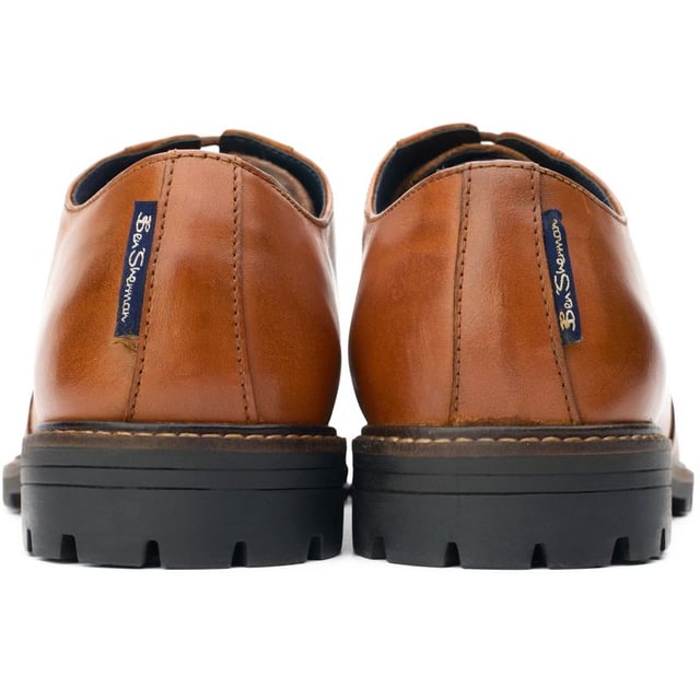 Zapatos de flota Ben Sherman para hombre en color marrón, fabricados con piel y suela de goma.