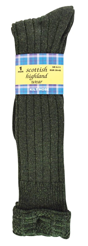 Of je nu Schots erfgoed hebt of ze nodig hebt voor buiten, deze prachtige lange kiltsokken van hoge kwaliteit zijn het perfecte accessoire voor alles wat met Schots en voorbij! Geweldig voor bruiloften, speciale gelegenheden en natuurlijk; bij het dragen van een kilt! Met hun traditionele geribbelde ontwerp voor comfort en duurzaamheid en een diepe omslagmanchet om ervoor te zorgen dat deze sokken goed blijven zitten en er geweldig uitzien! Ze hebben een geweldig ontwerp op de manchet en dragen bij aan het algehele traditionele gevoel van deze kiltsokken. Gemaakt van 65% wolrijke vezels, ze zijn super warm en comfortabel, maar ook stijlvol! Ze houden je tenen warm en zijn comfortabel voor lange dagen. Perfect voor formele gelegenheden of als thuissokken om je lekker warm te houden. Ze zijn zelfs perfect voor buitenactiviteiten zoals wandelen! Ze zijn kniehoog en zijn verkrijgbaar in 3 traditionele kleuren: crème, zwart en kaki. Ze passen comfortabel in herenmaat 39-45 EU en zijn gemaakt van 65% wol, 25% polyester, 10% acryl en zijn machinewasbaar.