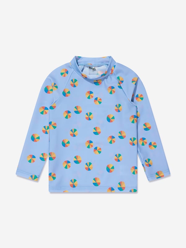 Introducing the deluxe Girls Beach Ball UV Rash Top in Blue by The Bonnie Mob, a holiday essential for your Baby Girl's stylish needs. This top delicately merges elegance with comfort. Key features include:  Chic Design: An adorable print infuses a touch of playful fashion, making this top a striking addition.  Ultimate Comfort: Crafted out of premium materials, this top ensures standout comfort for your little one's daily endeavors.  Wardrobe Upgrade: revitalise your Baby Girl's attire with this Beach Ball UV Rash Top from The Bonnie Mob in Blue. Purchase now for your little one to shine in style!