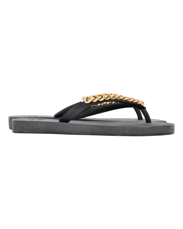 VINTAGE, RRP AS NEW
Experience luxury and style with the Giuseppe Zanotti Chain Hollywood Slides in Black Rubber. These slides offer a perfect blend of comfort and elegance, crafted with high-quality black rubber that feels great against the skin. The standout feature of these slides is the chain detail on the vamp, which adds a touch of sophistication and glamour to the overall design. 
*with box

Giuseppe Zanotti Chain Hollywood Slides in Black Rubber
Color: Black
Material: Rubber
Condition: Very good
Size: EU34
Sign of wear: Light wear throughout
SKU: 365173 / TONPUGBSH365173W