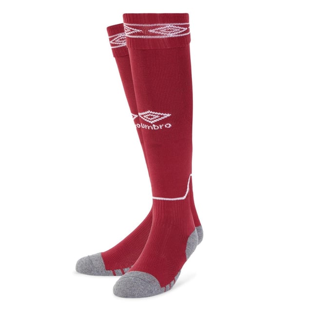 75% Polyamide, 20% Katoen, 5% Elastaan. Stof: Intarsia, Micro Mesh. Ontwerp: Contrast, Logo. Manchet: Elastisch, omslagmanchet. Elastische voet, platte teennaad, gevoerde zool, geventileerd. Snit: Kniehoog.