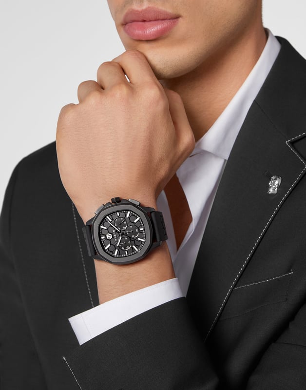 This Philipp Plein $keleton $pectre Chronograph Watch for Men is the perfect timepiece to wear or to gift. It's Black 44 mm Round case combined with the comfortable Black Silicone watch band will ensure you enjoy this stunning timepiece without any compromise. Operated by a high quality Quartz movement and water resistant to 5 bars, your watch will keep ticking.