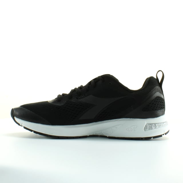 Diadora kuruka deals