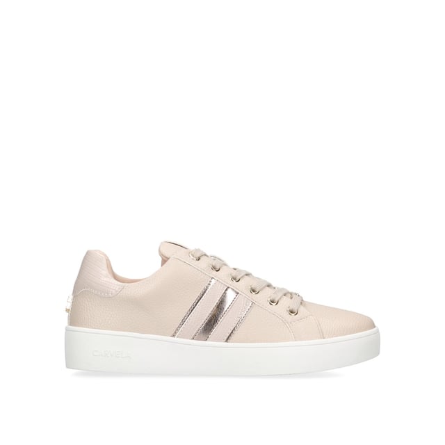 This Carvela Rapid trainer features a beige upper with tonal metallic stripe detail. The front laces up with gold tone branding details.