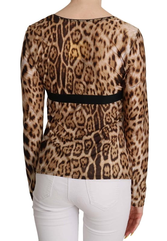 Blusa de cuello redondo de leopardo marrón para mujer de Roberto Cavalli Marca: Roberto Cavalli
Condición: Nuevo con etiquetas
Color: Marrón
Estilo: Top de leopardo de cuello redondo y manga larga
Material: 75% Poliamida 25% Elastano
Detalles del logo
Género: Mujeres
