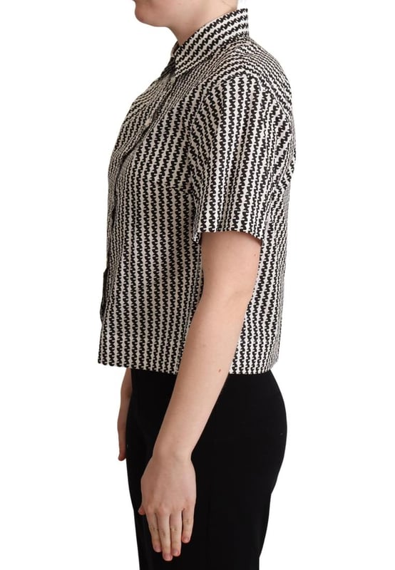 Marca: DOLCE & GABBANA  
Condición: Nuevo con etiquetas  
Material: 100% Algodón  
Diseño: Con patrón  
Cuello: Sí  
Longitud de la manga: Corta  
Cierre: Tapeta de botones en el frente  
Color: Blanco y negro  
Detalles del logo: Sí  
Hecho en Italia: Sí