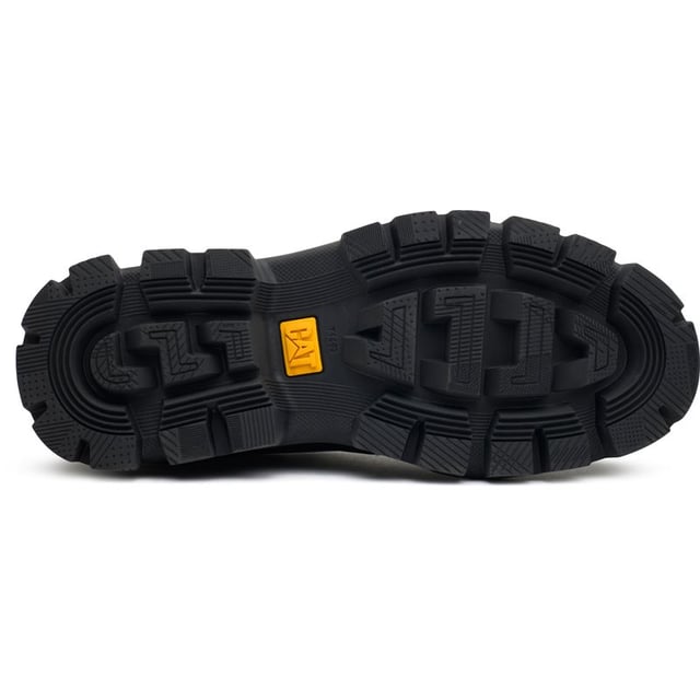 Adéntrate en la resistencia y el estilo con las botas altas tipo chukka de Caterpillar Hardware. Estas botas marrones, confeccionadas con cuero resistente y rematadas con una suela de goma resistente, redefinen la durabilidad con un aspecto versátil. Están completamente forradas para brindar comodidad y repletas de características de calidad; son una declaración de fuerza y confianza en tus pies.