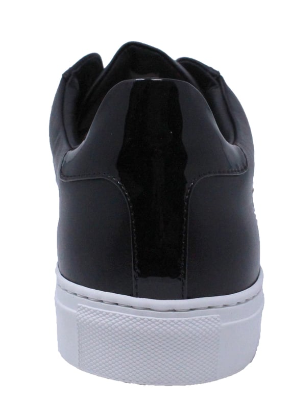 Philipp Plein MSC1580 02 "Edwo" Black Sneakers. Plein Branding on Sneakers. Made In Italy. Lace Fasten. Rubber Sole. Rubber Sole
