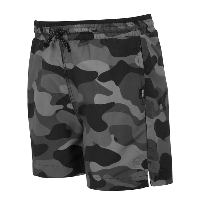 Regatta Childrens/Kids Skander III Plain Swim Shorts (Grey/Black Camo) 100% Recycled Polyester. Fabric: Microfibre. Design: Logo, Plain. Pockets: 2 Side Pockets. Fastening: Pull-On. Fabric Technology: Durable, Lightweight, Quick Dry. Side Slits. Please Note: Ages 5-6 Years And Above Have Inner Mesh Liner. Waistline: Drawcord, Elasticated.