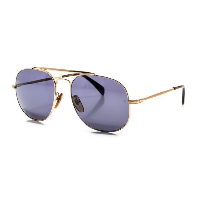 7004S sunglasses with metal frame.

 Shape and design:
 - These David Beckham glasses have a square silhouette.

 Frame Material:
 - The frame of these glasses is made of metal.
 - The use of metal provides durability and lightness to the frame.
 - This makes the glasses durable and comfortable to wear.

 Metal temples:
 - The temples are also made of metal, matching the frame material.
 - The metal on the temples adds strength and stability to the structure of the glasses.

 Brand details:
 - David Beckham branding engraved on the lens.
 - These design elements help to clearly identify the model as part of the David Beckham eyewear collection.

 Glasses:
 - The lenses are of high quality.
 - These lenses provide excellent UV protection and crisp, clear vision.
 Measures: Lens height: 53 mm. Lens width: 60 mm. Bridge: 18 mm. Temples: 150 mm.
 Composition: Metal
 Care:
Use a soft, clean microfiber cloth to clean your sunglasses. This type of cloth will not scratch the lenses.
 Avoid using abrasive cleaning products, detergents, alcohol or acetone, as they can damage lenses and anti-reflective treatments.