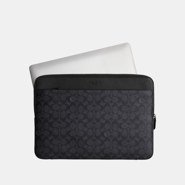 15 Inch Laptop Case in Signature