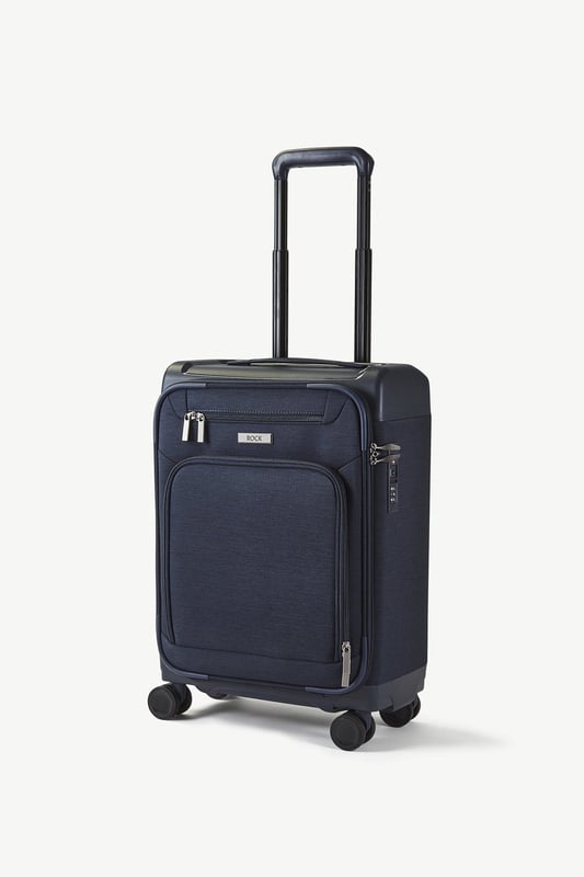 Trespass sales cabin suitcase