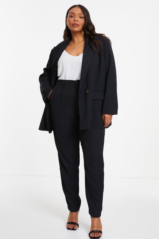 - Plain design - High waisted - Tapered style - Belt loop detail - Model height: 5' 9" - Model wears uk 18 / us 14 / eur 46 - Always check the wash care label - Cool hand wash with mild detergent