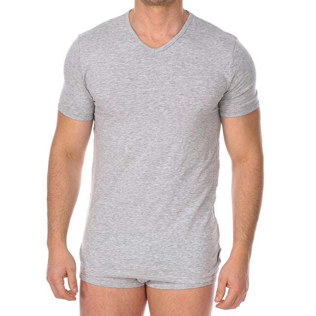 Bikkembergs short sleeve t-shirt.
 V-neck with ribbed finish.
 Fabric label personalized by the brand on the back of the neck.
 Comfortable and breathable fabric.
 Seams seen in tone.
 Composition: 95% Cotton, 5% Elastane
 Care:
Care:
 -Wash at max temperature. 40ºC.
 -Do not use bleach.
 -Supports dry cleaning.
 -Allows you to use a dryer.
 -Iron at max temperature. 130ºC.