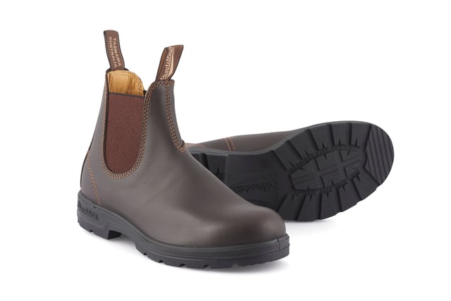 Boots from the Classic 500 series are the original styles that evolved in design, technology, and materials all while keeping the quality high. Features include premium materials, side stretch panels, front and back pull tabs, and a removable footbed. Complete with signature branding.