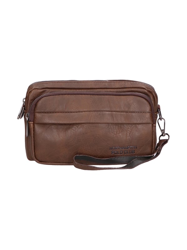 Northampton polo club Bolsa de cuero PU de un solo compartimento. Equipado con un encaje para usarse como bolsas de embrague y correas para hombros. Producto vegano.