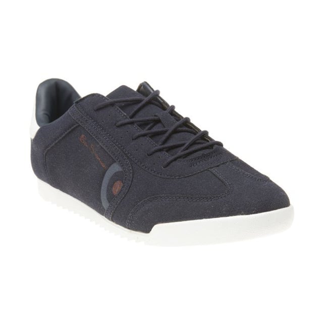 Sports shoes clearance target