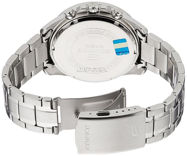 Este reloj cronógrafo Casio Edifice para hombres es la pieza de tiempo perfecta para usar o regalar. Su caja redonda de 45 mm en plata combinada con la cómoda correa de acero inoxidable plateada te asegurará disfrutar de esta impresionante pieza sin ningún compromiso. Funciona con un movimiento de cuarzo de alta calidad y es resistente al agua hasta 10 bares, por lo que tu reloj seguirá funcionando. Este reloj tiene una batería de larga duración de hasta 10 años. Este Casio es el reloj ideal para acompañarte a donde quiera que vayas. -El reloj tiene una función de calendario: Fecha, Cronómetro, Pantalla de 24 horas, Manecillas luminosas. Correa de acero inoxidable plateado de alta calidad con una longitud de 21 cm y un ancho de 20 mm, con cierre plegable de botón a presión. Diámetro de la caja: 45 mm, grosor de la caja: 12 mm, color de la caja: plata y color de la esfera: azul.