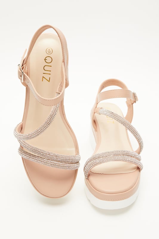 Quiz discount gold wedges