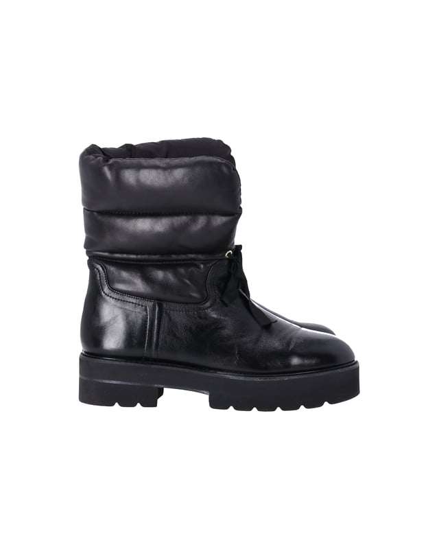 Stuart weitzman quilted boots online