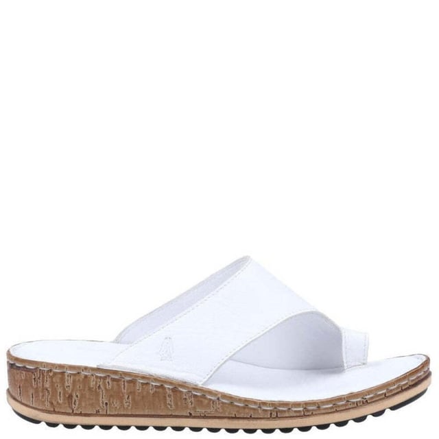 Hush Puppies Womens/Ladies Elissa Suede Sandals (White/Cream) Upper: Suede. Lining: Leather. Insole: Cushioned. Fastening: Slip-on. Fabric Technology: Lightweight. Toe Post. Flat. Cut: Low Cut. Design: Logo. Toe Style: Round.
