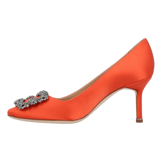 Satin almond toe pumps featuring a square crystal buckle encased in a gunmetal frame. Finished with a stiletto mid heel.

 Upper: 68% viscose, 32% silk.
Sole: 100% cow leather.
Lining: 100% kid leather.
Heel measures 70 mm.
Made in Italy.Measurments: