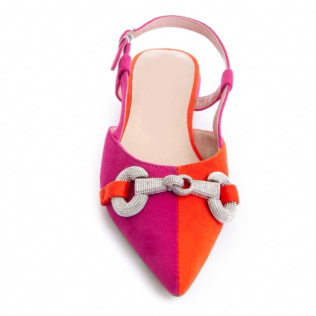 Casual ballerina for women. Padded natural leather insole. Comfortable fit. Non-slip sole. Reinforced stitching. Manufactured by other brands for our brand.