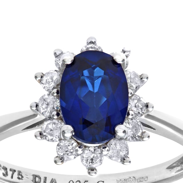Oro blanco de 9 quilates (375): 1,8 g; # Diamante: 0,25 quilates; # Zafiro: 1.09ct