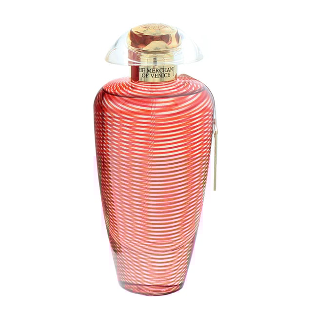 Byzantium Saffron is a uni-sex fragrance from The Merchant of Venice, who launched it in 2013. The top notes of Byzantium Saffron are Saffron, Thyme, Black Pepper and Lemon; the middle notes are White Suede, Cedar, White Lily, Lilac and Rhubarb; whilst the base notes are Crystal Amber and Indonesian Patchouli Leaf. The fragrance is an exotic one with the Saffron and Suede notes being the standouts, with a smokey accord adding some mystery to the scent. It's a wonderfully opulent fragrance that develops over time and is warm and cosy, making it fantastic to wear in Autumn and Winter.