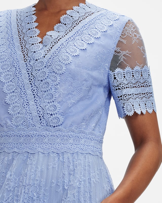 Ted baker blue lace outlet dress