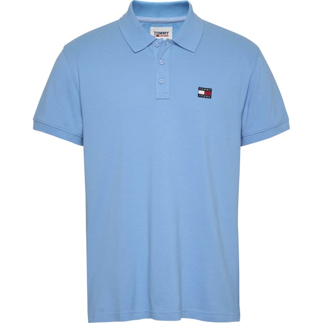 Heren polo van het merk Tommy Jeans. De polo's van Tommy Jeans zijn gemaakt van biologisch katoen, en hebben een normale pasvorm. Het zachte katoen zorgt voor een heerlijk draagcomfort.  Merk: Tommy JeansModelnaam: Classic Badge PoloCategorie: heren poloMaterialen: biologisch katoenKleur: lichtblauw