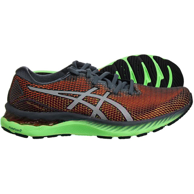 Die ASICS Gel-Nimbus 23 Lite-Show Laufschuhe für Herren vereinen modernste Lauftechnologie mit zusätzlichen Sichtbarkeitsfunktionen, um Ihr Lauferlebnis zu verbessern, insbesondere bei schlechten Lichtverhältnissen. Diese Schuhe sind Teil der Lite-Show-Kollektion von ASICS, die entwickelt wurde, um Läufern überragende Dämpfung, Unterstützung und Sicherheit zu bieten. Wichtige Eigenschaften: Gel-Dämpfungstechnologie: Der Gel-Nimbus 23 Lite-Show verfügt über die bekannte Gel-Dämpfungstechnologie von ASICS im Vorder- und Rückfußbereich. Dies bietet eine außergewöhnliche Stoßdämpfung, reduziert die Belastung Ihrer Gelenke und gewährleistet ein reibungsloses und bequemes Laufgefühl. FlyteFoam-Technologie: Die Zwischensohle ist mit der FlyteFoam-Technologie von ASICS ausgestattet und bietet leichtgewichtige Dämpfung und Reaktionsfähigkeit für einen energiegeladenen Lauf. Lite-Show-Technologie: Verbesserte Sichtbarkeit ist ein Highlight dieser Schuhe. Die Lite-Show-Technologie integriert reflektierende Materialien in das Schuhdesign, wodurch Sie bei schlechten Lichtverhältnissen besser sichtbar sind. Egal, ob Sie in der Morgen- oder Abenddämmerung oder am Abend laufen, Sie verfügen über ein zusätzliches Maß an Sicherheit. Atmungsaktiv und leicht: Das Obermaterial aus speziell entwickeltem Mesh sorgt für Atmungsaktivität und hält Ihre Füße während des gesamten Laufs angenehm kühl. Trotz seiner fortschrittlichen Funktionen bleibt der Schuh leicht und reduziert so die Ermüdung bei längeren Läufen. OrthoLite X-40 Einlegesohle: Die herausnehmbare OrthoLite X-40 Einlegesohle sorgt für zusätzliche Dämpfung und Feuchtigkeitstransport und sorgt so für trockene und bequeme Füße. AHAR-Gummilaufsohle: Die Laufsohle aus ASICS High Abrasion Rubber (AHAR) bietet hervorragende Haltbarkeit und Traktion und sorgt für sicheren Halt auf verschiedenen Oberflächen. Geschlechtsspezifisches Design: ASICS hat das Design speziell auf die Bedürfnisse männlicher Läufer zugeschnitten und bietet eine stützende und bequeme Passform. Schnürverschluss: Der traditionelle Schnürverschluss ermöglicht eine individuelle und sichere Passform und sorgt dafür, dass Ihre Füße beim Laufen gut gestützt und stabil sind. Stilvolle Ästhetik: ASICS ist bekannt für seine modernen und stilvollen Designs, und der Gel-Nimbus 23 Lite-Show bildet da keine Ausnahme. Die zusätzlichen Lite-Show-Elemente verbessern nicht nur die Sichtbarkeit, sondern verleihen dem Schuh auch eine einzigartige und auffällige Ästhetik. Zusammenfassend sind die ASICS Gel-Nimbus 23 Lite-Show Herren-Laufschuhe die perfekte Wahl für Läufer, denen Leistung und Sicherheit gleichermaßen wichtig sind. Mit Gel-Dämpfung, FlyteFoam-Technologie und Lite-Show-Sichtbarkeitsfunktionen bieten diese Schuhe die nötige Dämpfung, Unterstützung und zusätzliche Sicherheit für ein komfortables und sicheres Laufen, auch bei schlechten Lichtverhältnissen. Ob ambitionierter Sportler oder Freizeitläufer, der Gel-Nimbus 23 Lite-Show kombiniert fortschrittliche Technologie mit Stil und bietet ein außergewöhnliches Lauferlebnis.