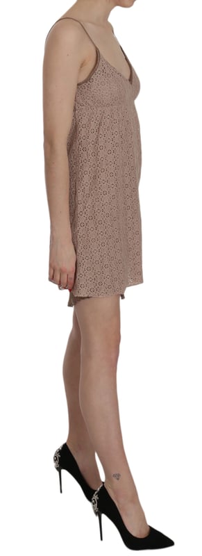 100% Authentic PINK MEMORIES Dress
  Spaghetti Strap A-line Mini
  Beige color
  Made in Italy
  Material: 70% Cotton 30% Nylon
  Subtle logo details
Material: 70% Cotton 30% Nylon