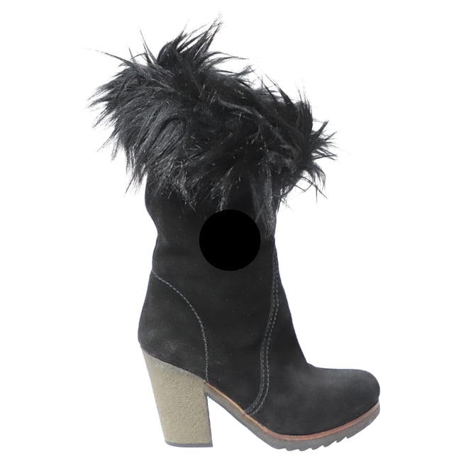Prada Faux Fur Ankle Boots in Black Suede VINTAGE, RRP AS NEW
Fashionable and chic, these ankle boots from Prada will cut an alluring silhouette from day to night. Crafted from suede, the ankle boots have faux fur trims and block heels. They are complete with comfortable insoles.
Prada Faux Fur Ankle Boots in Black Suede
Sign of wear: minimal scuffmarks and dirt stains on heels and outsoles, gentle scrape on heel counter seams
Condition: very good, comes with dust bag
Material: Suede
Color: Black
Size: 35.5/36.5/UK2.5/US5.5
SKU: 146715