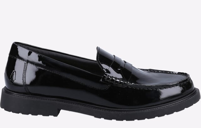 Einfacher Einschlupfstil Schulschuh. Mit einer Absatzhöhe von ca. 20 mm und flexibler TPR-Außensohle.
