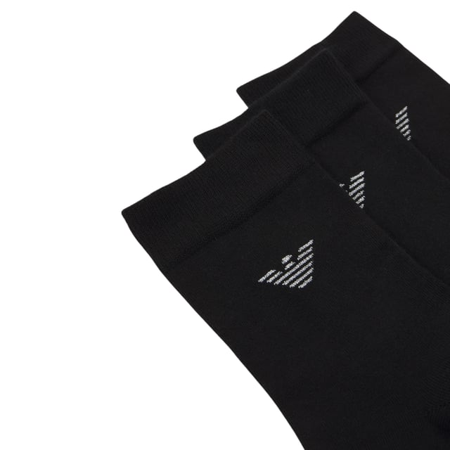 Emporio Armani Men's Crew Socks
Style Code: CC300
77% Cotton, 21% Polyamide, 2% Elastane
Made In Turkey
Regular Fit
3 Pairs
Lightweight Knit
Brand Logo
Ribbed Elastic Cuffs
Stretchable
Solid Colour
Machine Wash Warm