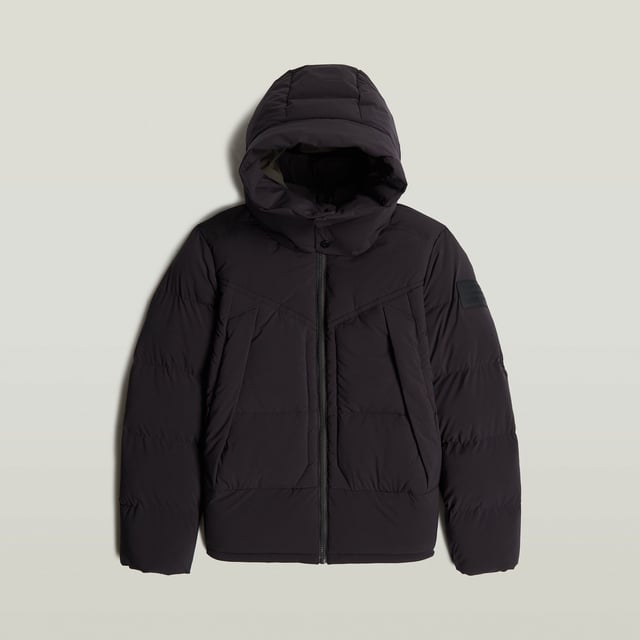 Detachable hood with extended peak and pull cords. Raised front with snap buttons. Zipper closure. Concealed zip pockets at the waist, inner pocket. Adjustable waist, drawcord inside. Additional inner cuff. Zip closure. Padded jacket G-Whistler 2.0 offers a detachable peak hood with a raised front and pull cords for optimum protection. Also the added inner cuffs protect against the wind. For a tighter width of the hem, simply pull the cords on the inside. Zip pockets at the front are combined with an inner pocket. 50% Polyester (Sorona®), 50% Polyester. Comfortable stretch
