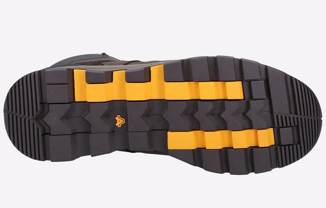 The AS261 Crane is an outdoor inspired lightweight safety boot with a leather upper and a non metallic anti-penetration midsole.
Water Resistant Full Grain Nubuck & Crazy Horse Leather Upper
Moulded TPU Heel Chassis to Enhance Support
Reflective Laces and Counter Panel for Extra Visibilty
Deep Padded PU Collar for Extra Comfort
Comfortable, Cushioned and Removable PU Footbed
Lightweight Athletic EVA Midsole Enhances all day Comfort and Shock Absorption - Reducing fatigue
Quality Rubber Outsole with technical tread pattern to provide excellent traction,durability and wear performance
Non-Marking Rubber Outsole
Outsole Heat Resistant to 300 Degrees
Oil Resistant Outsole