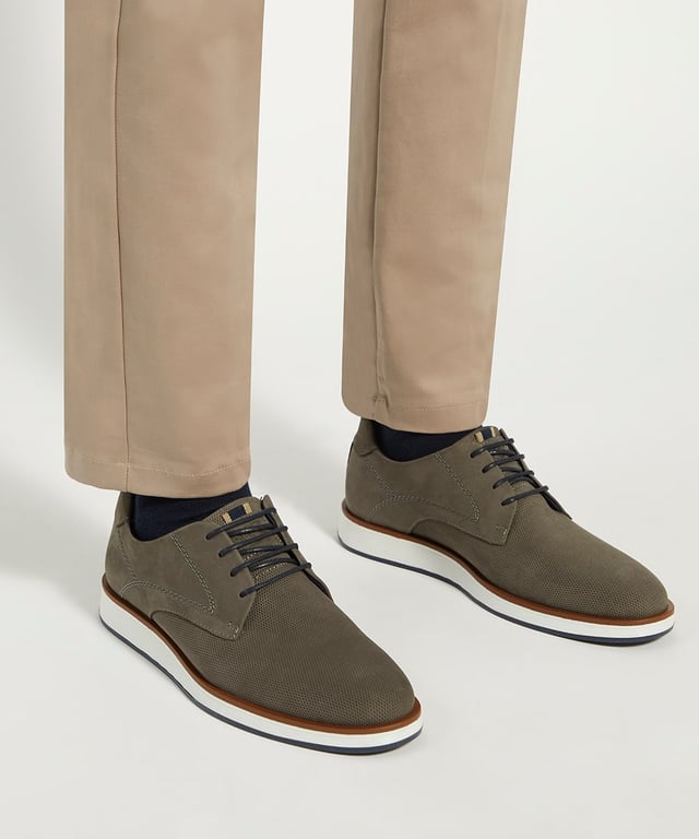Dune Mens Beko - Perforated Gibson Shoes A premium Gibson crafted from perforated embossed nubuck or leather Beko has been designed with contrasting waxed laces, a rubber sole and topline piping. With a branded inner sole this versatile smart/casual option will be your go-to style.