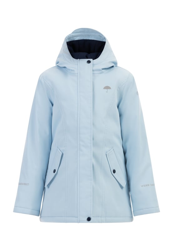 Die Artic-Winterjacke von Schmuddelwedda gibt es jetzt auch für die Kleinen. Abgefüttert mit einem weichen Fleece-Stoff sorgt die Wattierung für eine ideale Isolierung. Und auch bei Nässe bietet sie zuverlässigen Schutz, denn das atmungsaktive Obermaterial ist wasser- und winddicht. Die leichte A-Linie wird auf der Rückseite mit einem Gummizug in Form gebracht und endet in einer abgefütterten Kapuze mit Regenschutz. Zwei Pattentaschen sowie lichtreflektierende Logo-Prints runden die Jacke ab.  Winterjacke