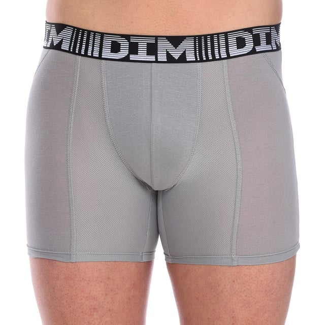 Pack of two Cotton 3D Flex Air long boxers.
 Wide rubber waistband.
 Detail of the brand name on the waistband.
 Breathable fabric.
 Anatomical front with the ability to hold without squeezing.
 Breathable mesh in areas of maximum sweating.
 15% more extensible in all directions.
 Seams seen in tone.
 Composition: 89% Cotton, 11% Elastane
 Care:
Care:
 - Wash at max temperature. 40º.
 - Do not use bleach.
 - Do not use dryer.
 - Do not iron.
 - Do not dry clean.