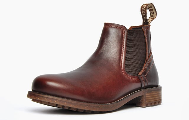 These Catesby England dealer boots have been engineered in a premium leather and feature a mid-cut dealer boot style with elasticated gussets to the side for easy slip on wear and the upmost in comfort. The upper is made from a premium leather which is soft, supple and durable for everyday wear. A soft lining also provides added comfort for your feet for all day wear and the rubber outsole with a textured tread is highly durable and provides grip on a wide variety of surfaces. 
 - Premium leather boots 
 - Elasticated side gussets
 - Slip on design equipped with a heel pull tab 
 - Sumptuous cushioned insole 
 - Soft textile lined inner 
 - Highly durable outsole