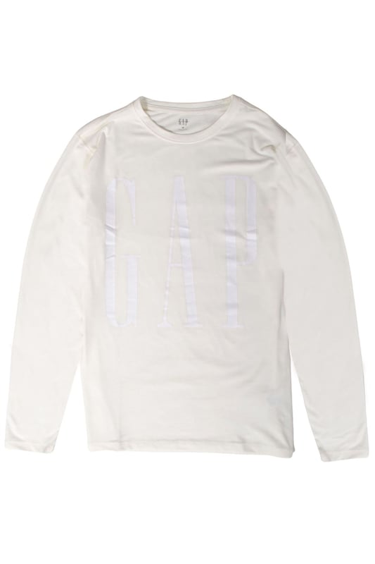 Every guy needs a soft long sleeve cotton blend top like this.  Soft stretchy and super comfy, with the classic original GAP logo on front.  Crew Neckline and a relaxed fit.
Fit: Relaxed, Sizing: As expected