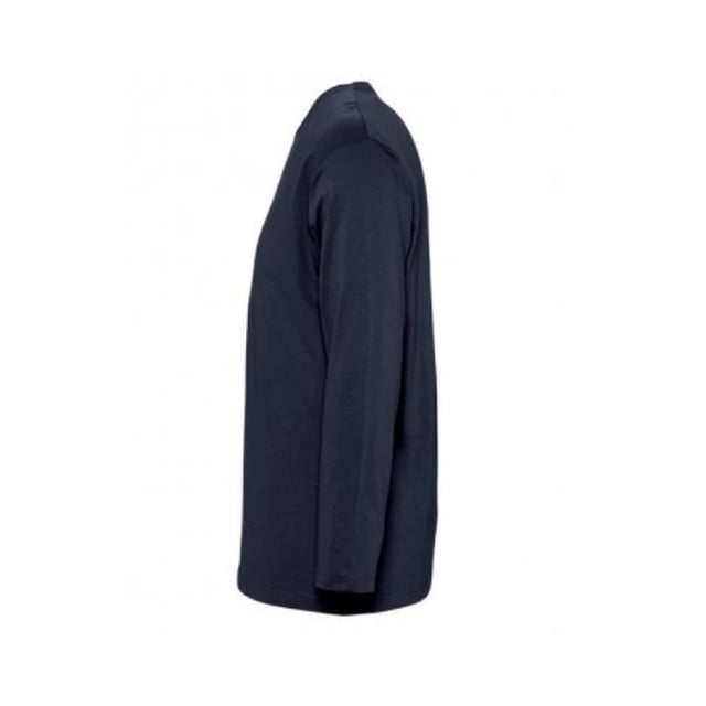 Taped back neck. Rib neckline. Tubular body. Twin needle neck, hemmed sleeves and hem. Fabric weight: 150 gsm. Material: 100% ringspun semi-combed cotton. Chest (to fit): S(36/38), M(38/40), L(41/42), XL(43/44), XXL(45/47).