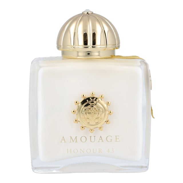 Discover the exquisite Amouage Honour 43 Extrait de Parfum Spray, a luxurious floral fragrance that captivates the senses. Crafted by the renowned Amouage, this scent features a unique blend of bright green notes, delicate white florals, and the tart sweetness of rhubarb. The heart reveals a soft bouquet of tuberose, lily-of-the-valley, and jasmine, while the base unfolds with rich sandalwood and a hint of frankincense. Elevate your fragrance collection with this intricate scent.