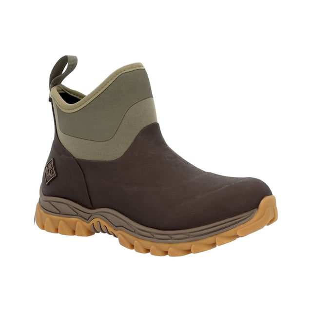 De Arctic Sport II Ankle is gemaakt van Muck's traditionele handgelegde rubber. Om het gewicht te verminderen en de flexibiliteit te vergroten, hebben we onze Muckskin technologie gebruikt. Deze technologie bestaat uit een bedrukte rubberen coating over neopreen die 100% waterdicht is.